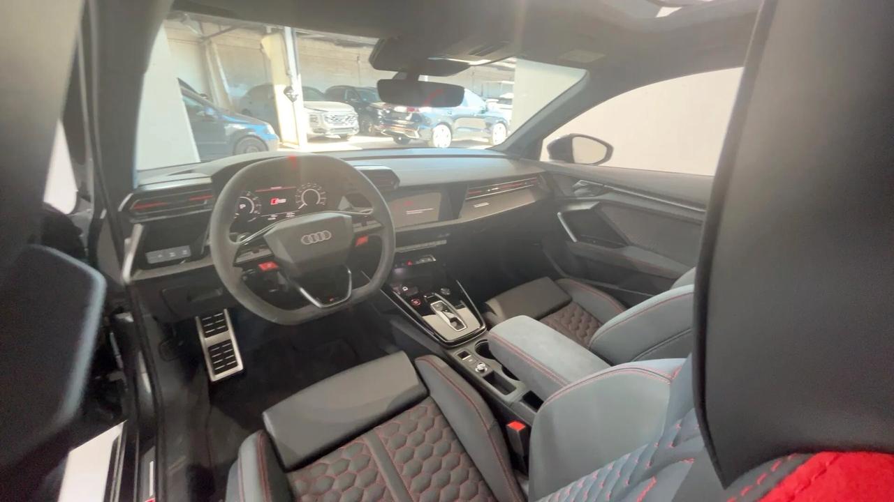 Audi A3 RS 3 SPB TFSI quattro S tronic