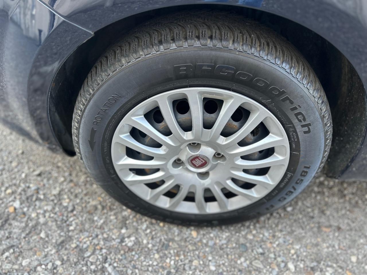 Fiat Punto 1.3 MJT II S&S 95 CV 5 porte Street
