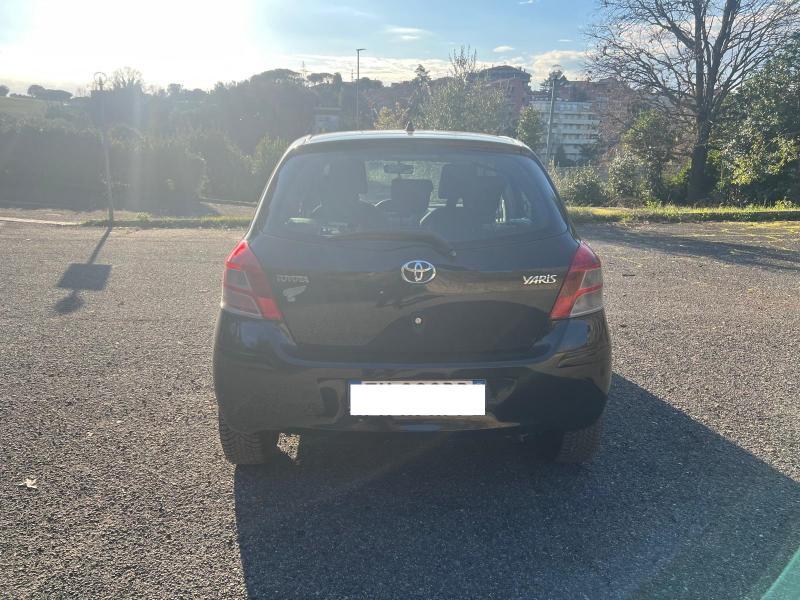 Toyota Yaris 5 Porte Yaris 5p 1.4 d-4d Sol c/vsc+trc