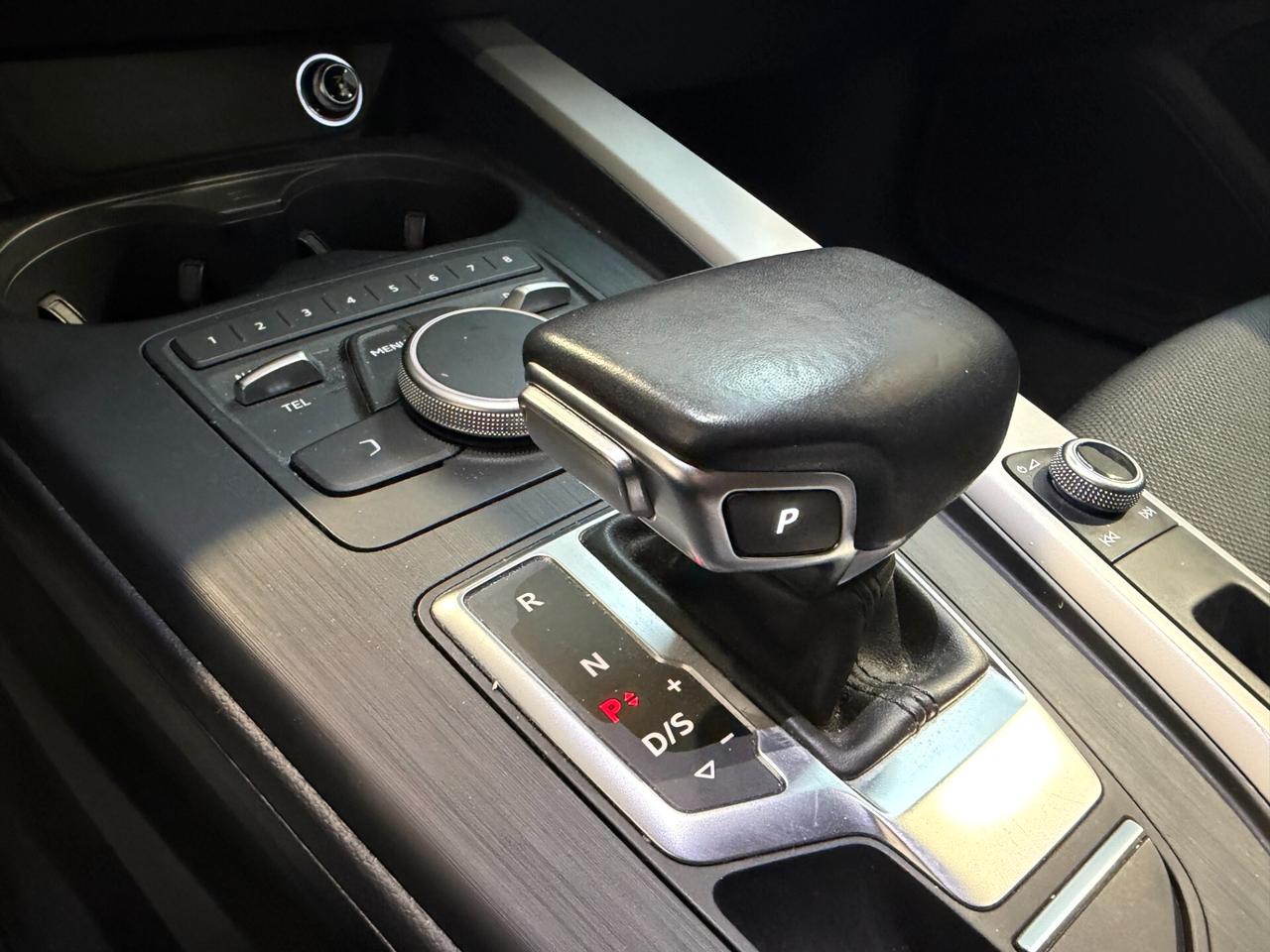 Audi A4 Avant 35 TDI S tronic Business Sport