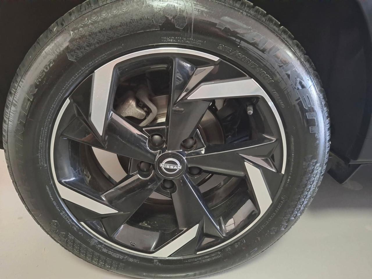 Nissan Juke 1.0 DIG-T 114 CV N-Connecta