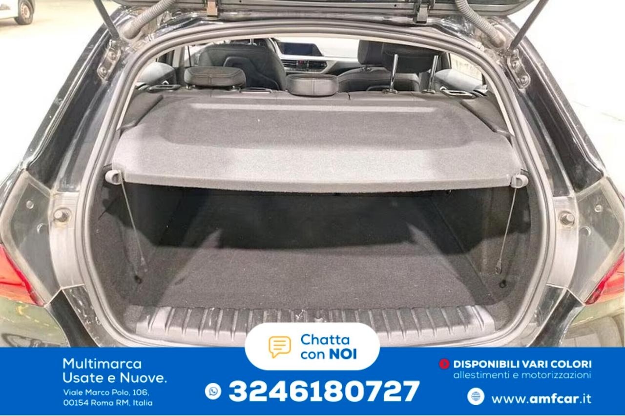 Bmw 116d 5p. Business Advantage