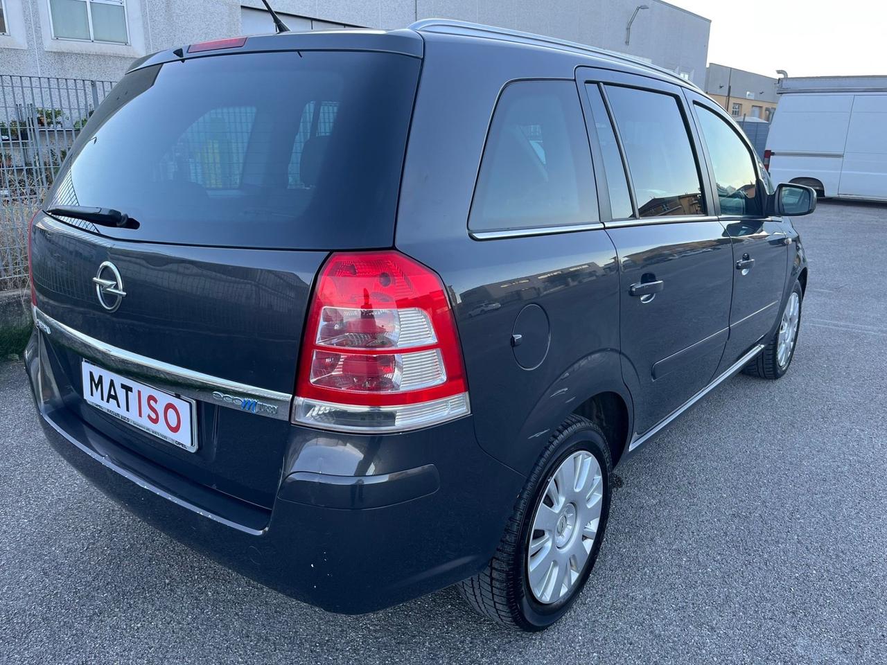 Opel Zafira 1.6 16V ecoM Turbo One. 7 posti