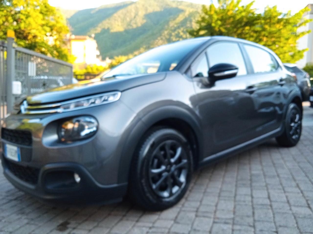 Citroen C3 PureTech 82 S&S Shine