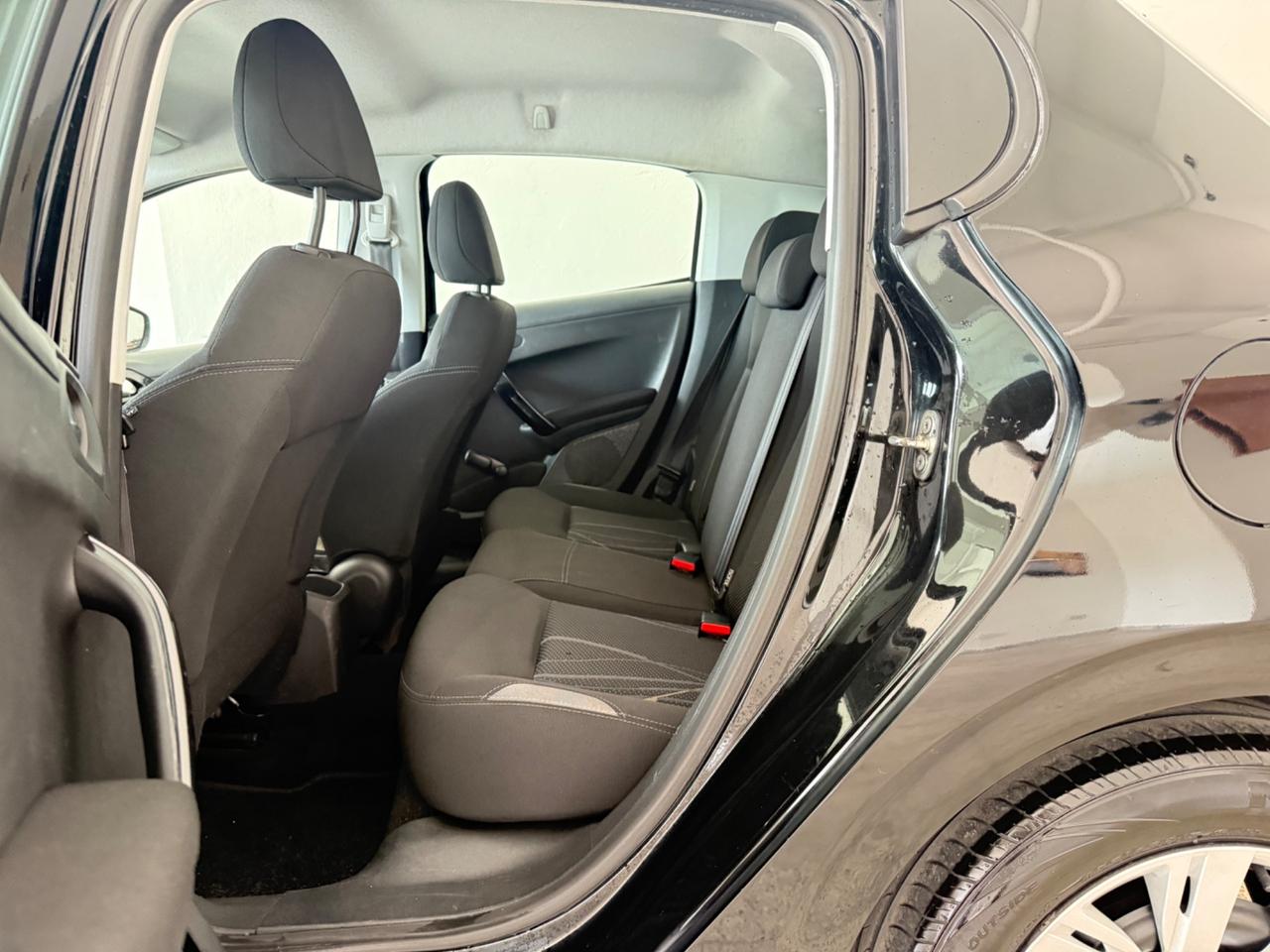 Peugeot 208 1.4 HDi 68 CV 5 porte Active