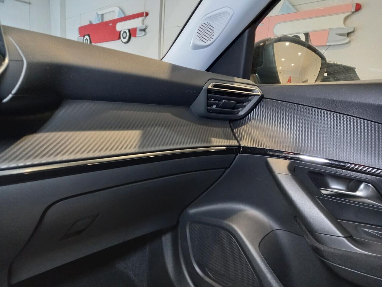 Peugeot 2008 PureTech 100 Active