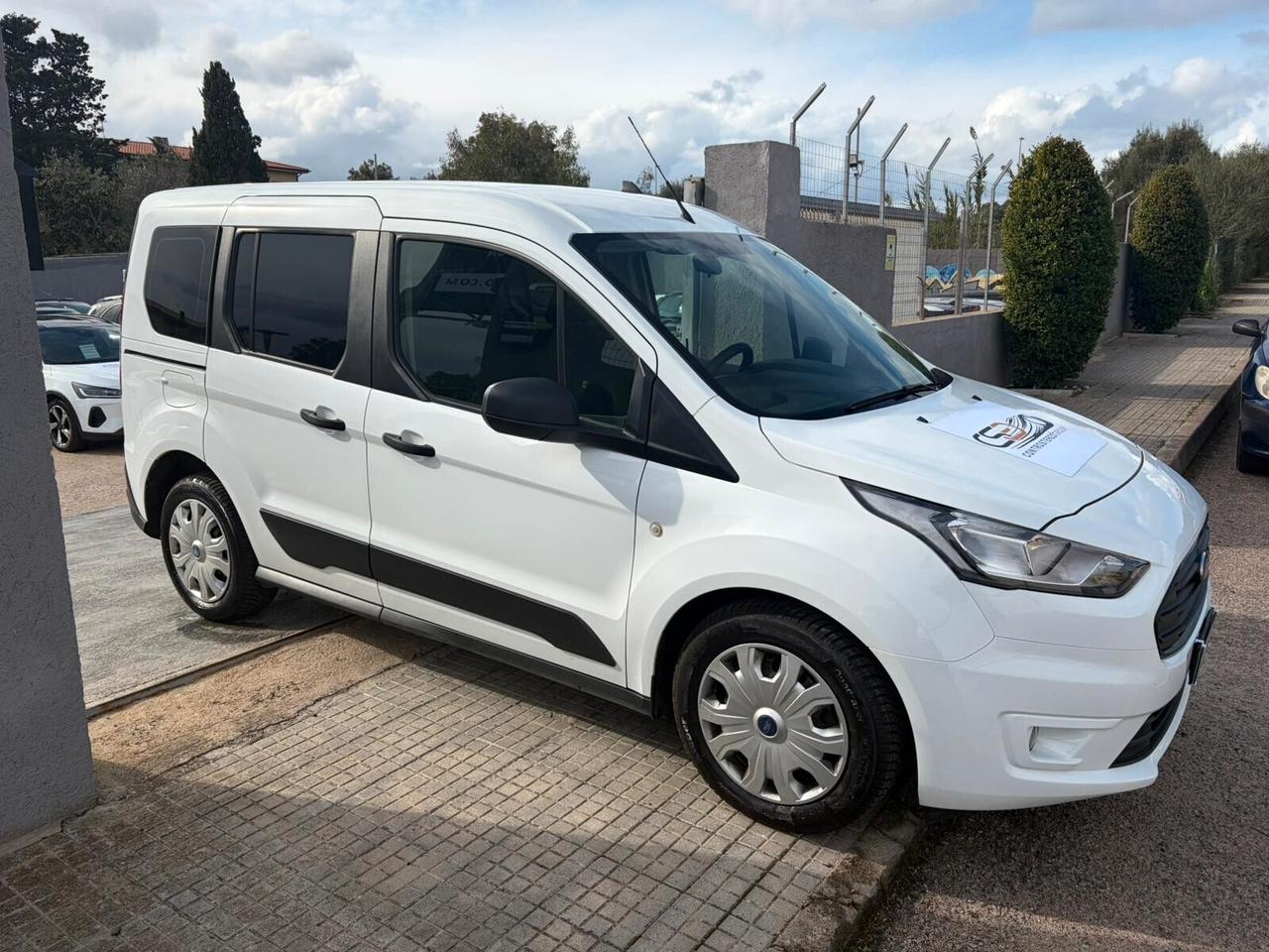 FORD TRANSIT CONNECT - FINANZIABILE