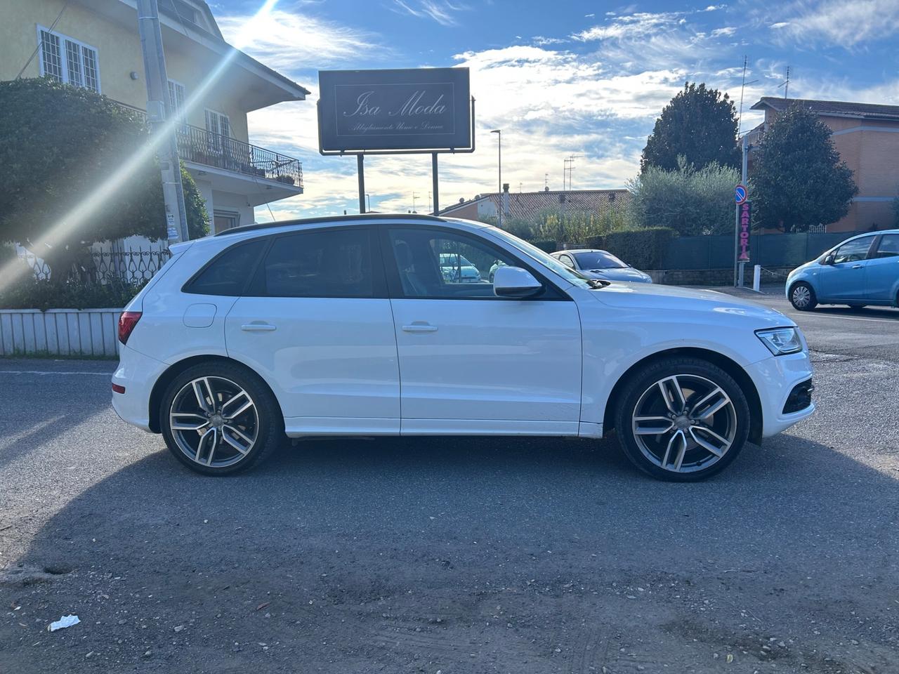Audi SQ5 3.0 V6 TDI plus Biturbo quattro tiptronic Business