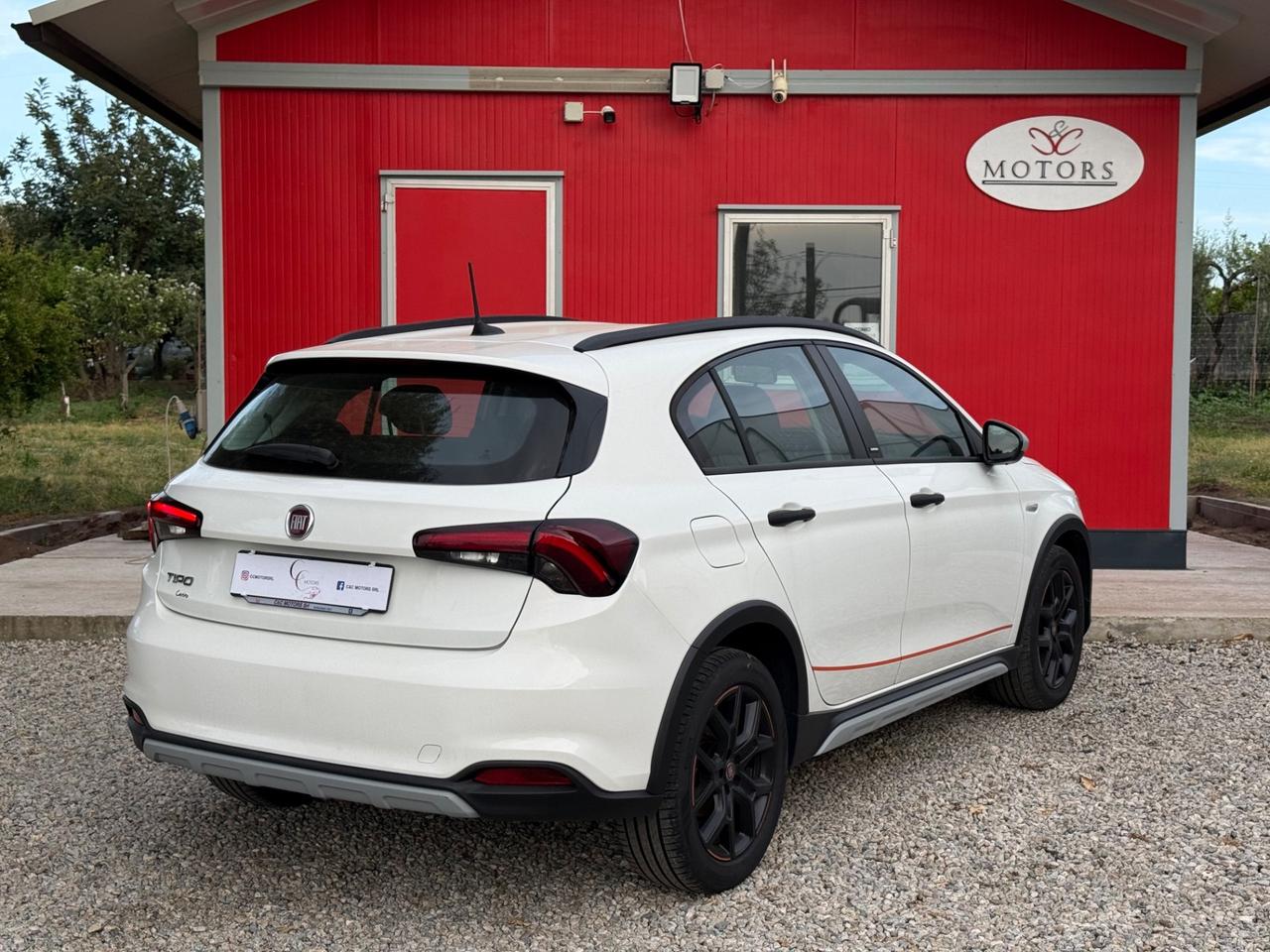 Fiat Tipo 1.6 Mjt S&S 5 porte Cross Garmin