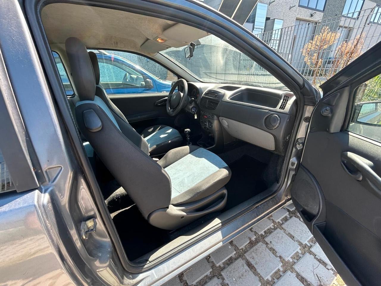Fiat Punto 1.2 3 porte Active VISTA E PIACIUTA