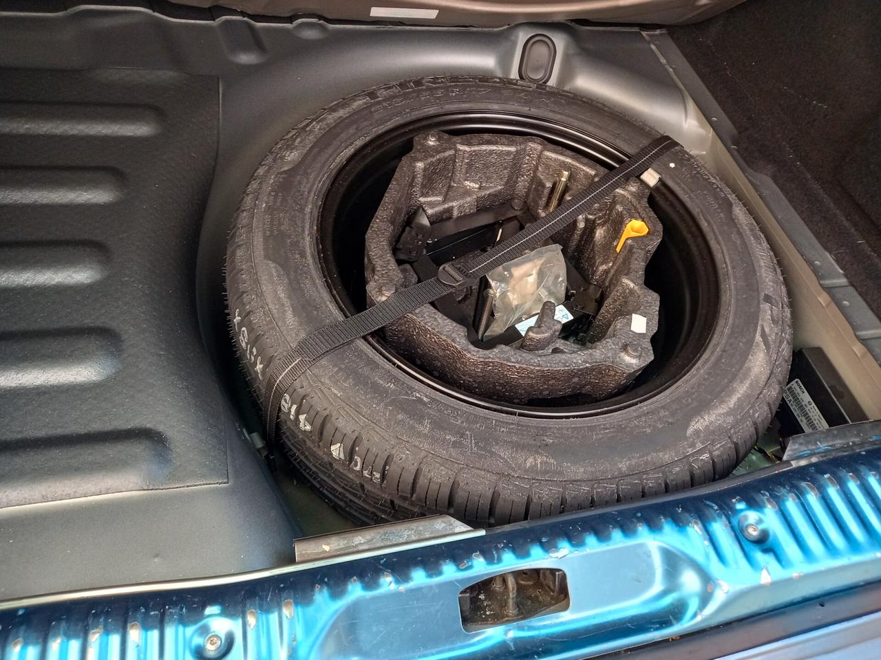Peugeot 407 2.0 HDi Sport Pack Tecno SOLO 70000 KM!!!!!