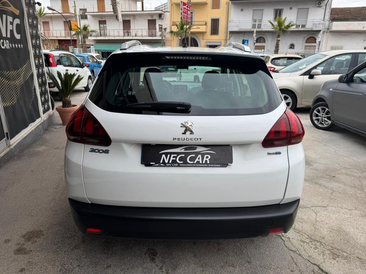 Peugeot 2008 BlueHDi 100 Allure