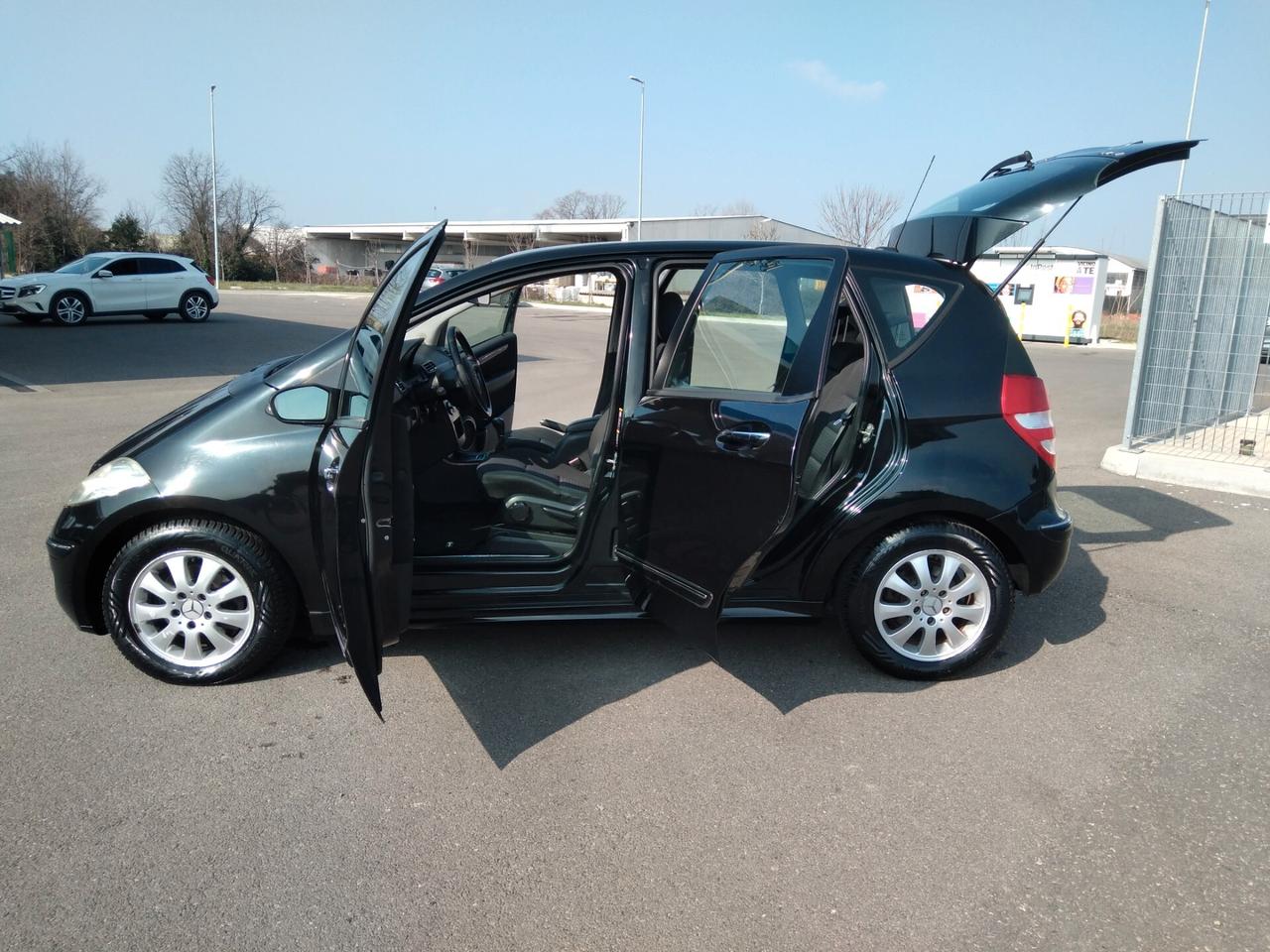 Mercedes-benz A 170 116cv Avantgarde x neopatentati