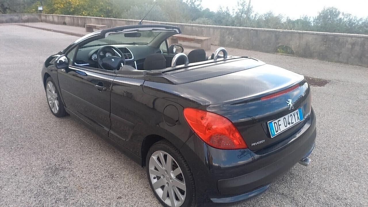 Peugeot 207 1.6 VTi 120CV CC aut. Féline