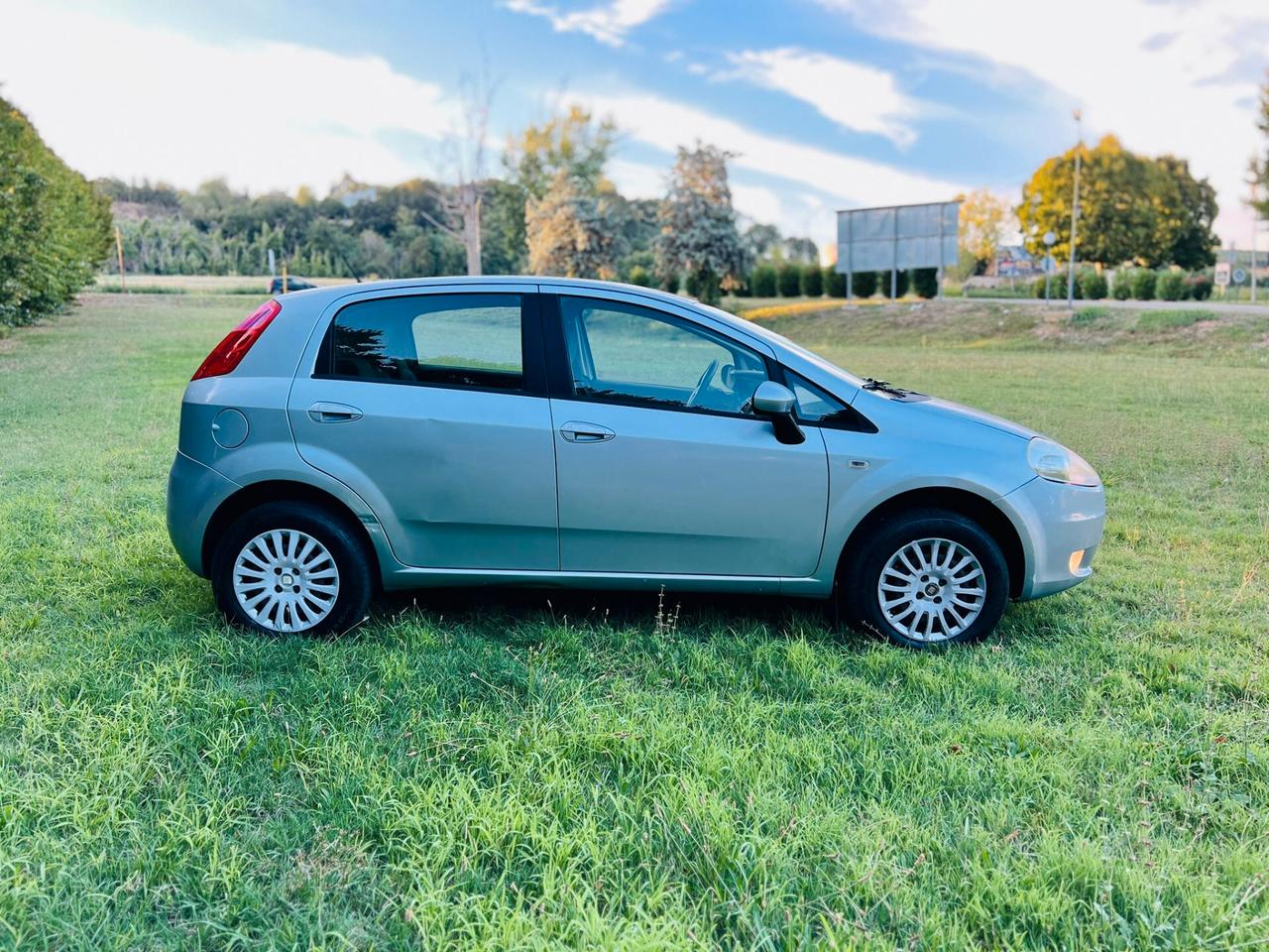 Fiat Grande Punto 1.4 5 porte Dynamic Natural Power