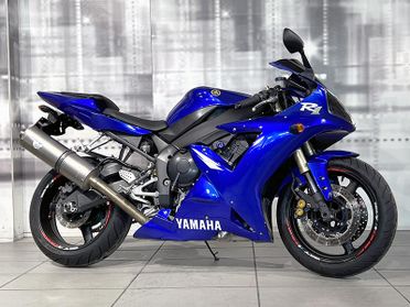 Yamaha YZF R1
