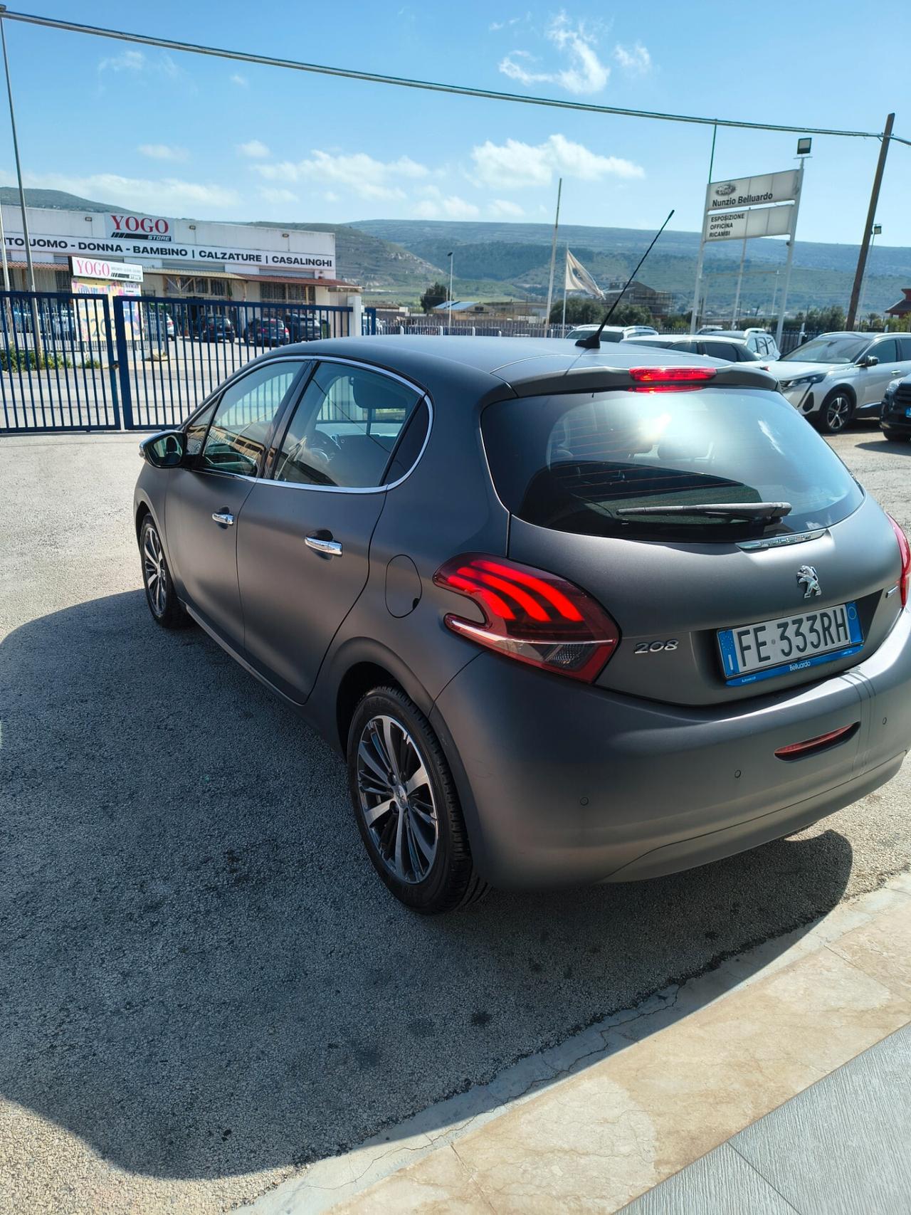 Peugeot 208 BlueHDi 75 5 porte Allure ICE Grey