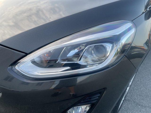 FORD Fiesta 1.1 BENZ 85 CV 5 porte Titanium OK NEOPATENTATI