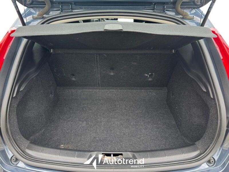 Volvo V40 D2 120 CV NAVI Business