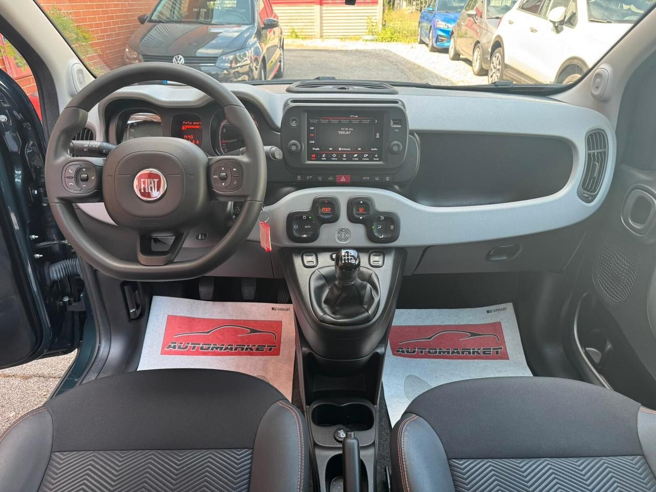 Fiat Panda 1.0 FireFly Cross Hybrid Garmin