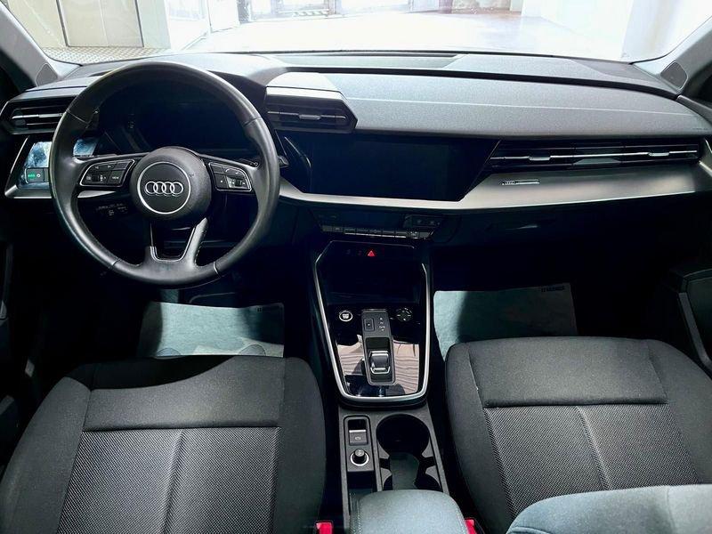 Audi A3 SPB 30 g-tron S tronic Business Advanced