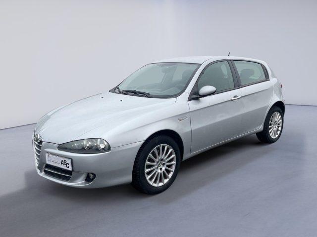 ALFA ROMEO 147 1.6 BENZ 105 CV 5 porte ADATTA A NEOPATENTATI