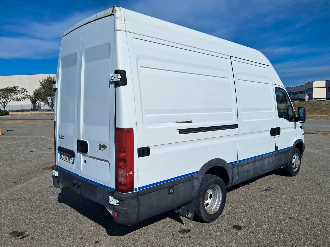 OFFICINA MOBILE DAILY