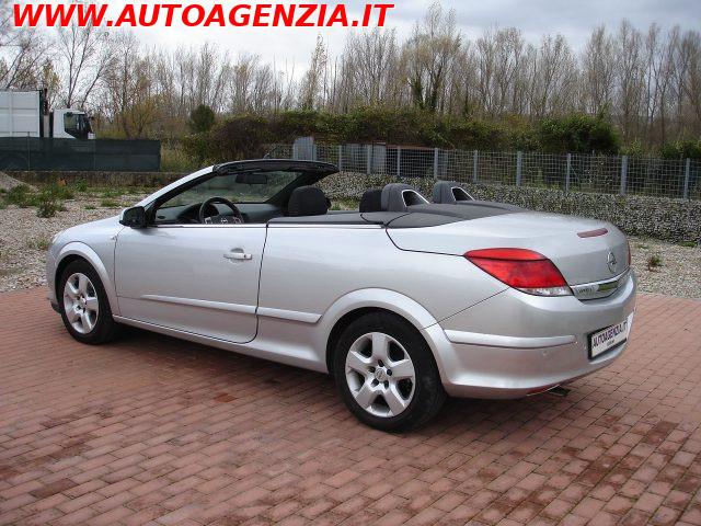OPEL Astra 1.9 16V CDTI 150CV COUPE/CABRIOLET