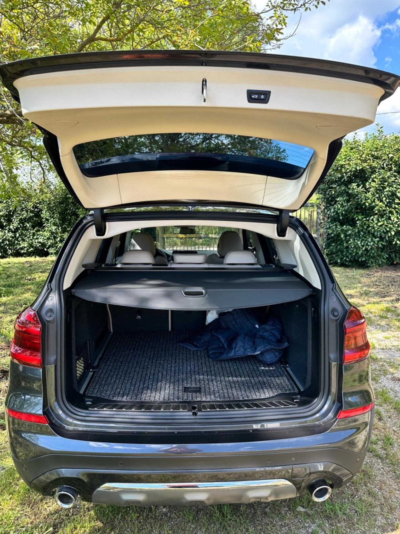 Bmw X3 xDrive20d Luxury