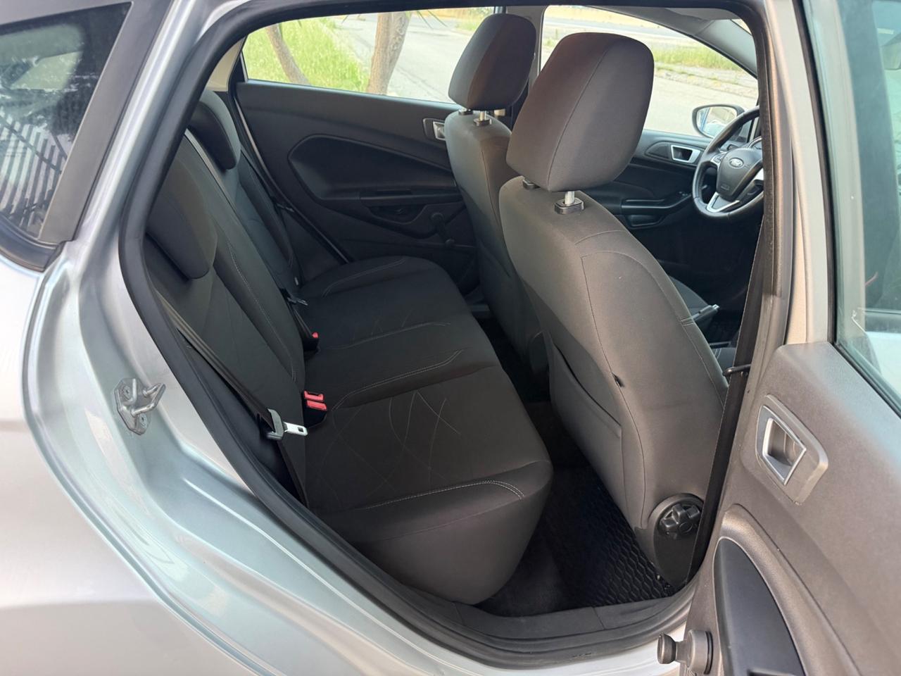 Ford Fiesta 1.2 benzina 60 cv 2014