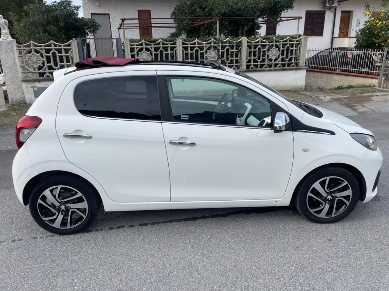 Peugeot 108 PureTech 82 5 porte Allure