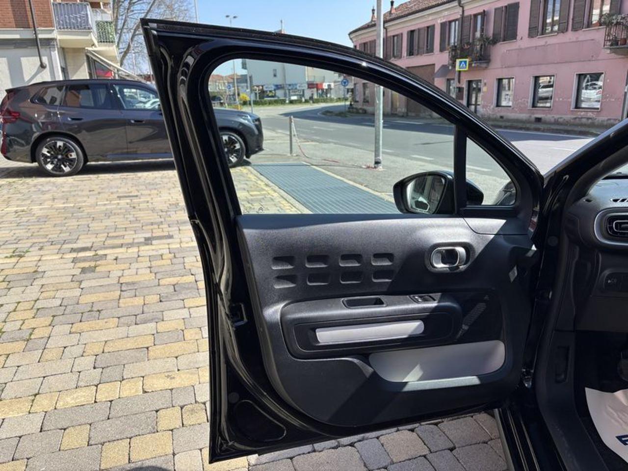 Citroen C3 BlueHDi 100 S&S C-Series LED-APP CONNECT