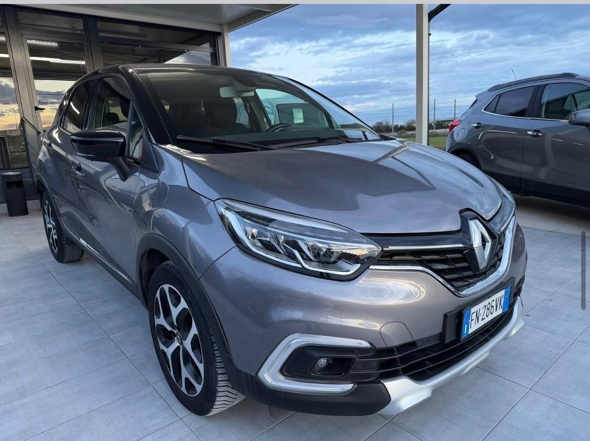 Renault Captur dCi 8V 90 CV AUTOMATICO