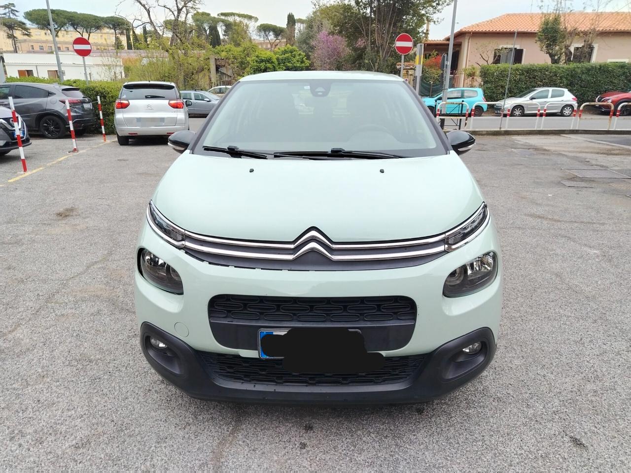 Citroen C3 PureTech 82 GPL Shine