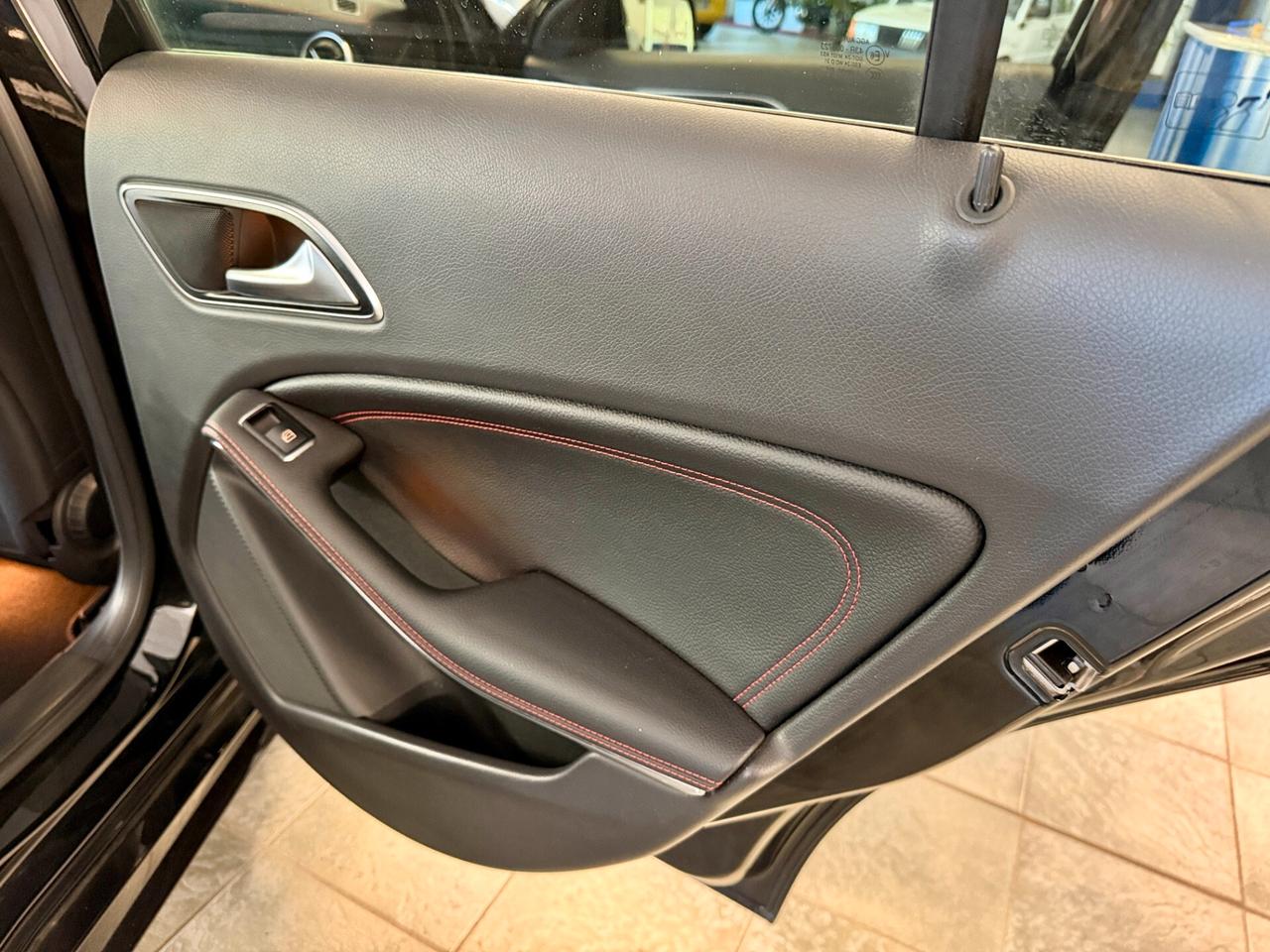 Mercedes-benz A 200 Premium