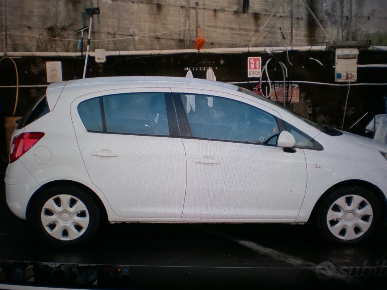 Opel Corsa 1.2 5 porte Cosmo GPL PELLE