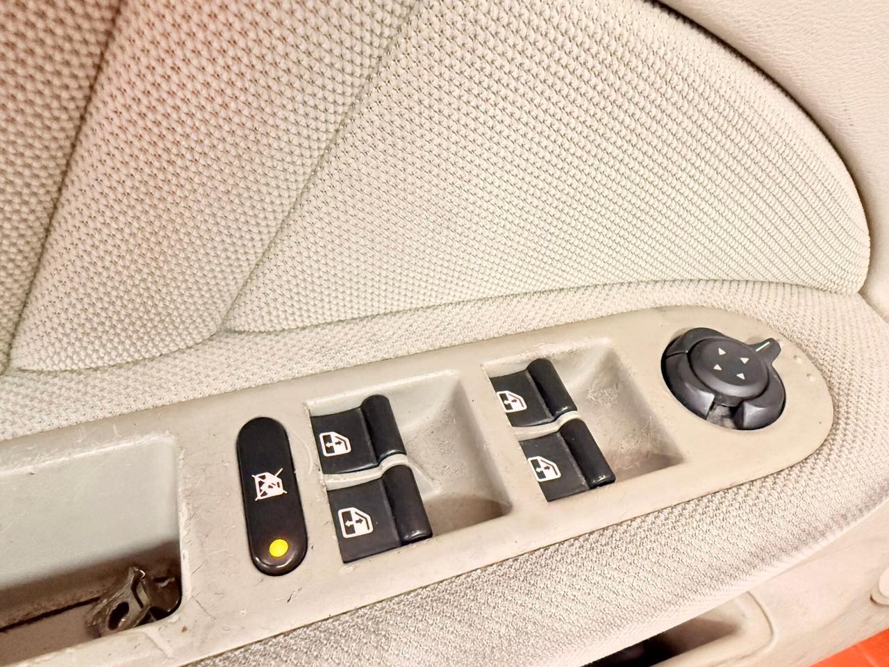 Alfa Romeo 159 1.9 JTDm 120cv 6Marce ok Neopatentati