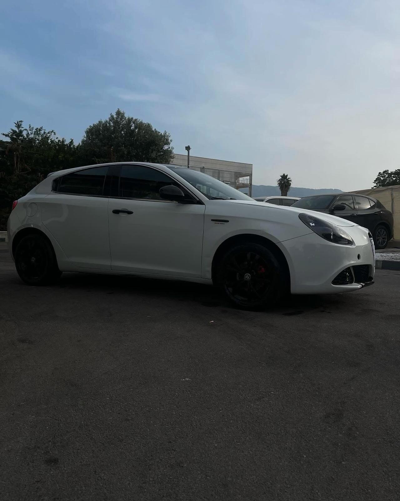 Alfa Romeo Giulietta 1.6 JTDm-2 105 CV Distinctive