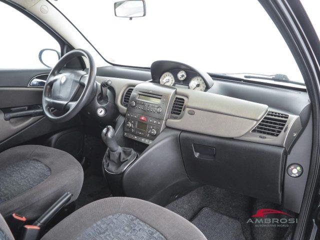 LANCIA Ypsilon Multijet 16V Argento - PER OPERATORI DEL SETTORE