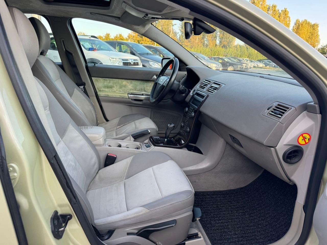 Volvo S40 2.4i 20V 140 CV cat Summum Automatica GPL