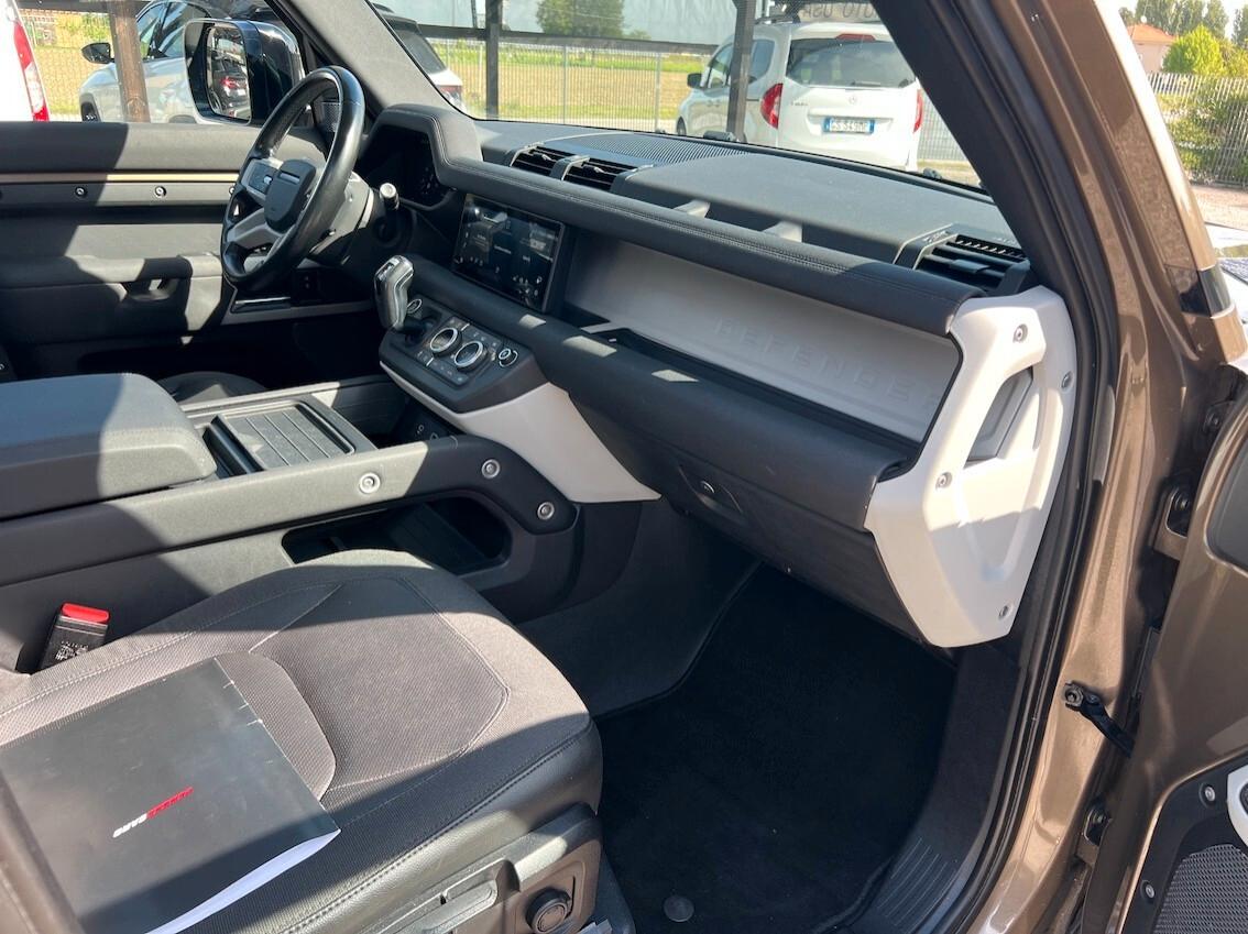 Land Rover Defender 110 2.0d sd4 S 7 posti Tetto Apr. - Tagliandi Land Rover