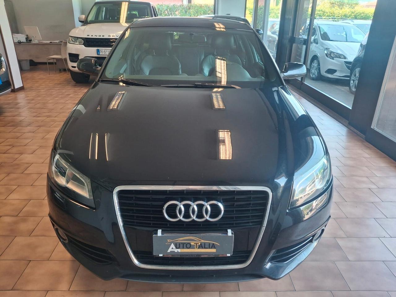 Audi A3 Sportback 1.6 tdi S LINE*NEOPATENTATI