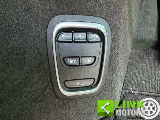 RENAULT Espace dCi 160CV EDC EnergyInitiale Paris 4Control 7posti