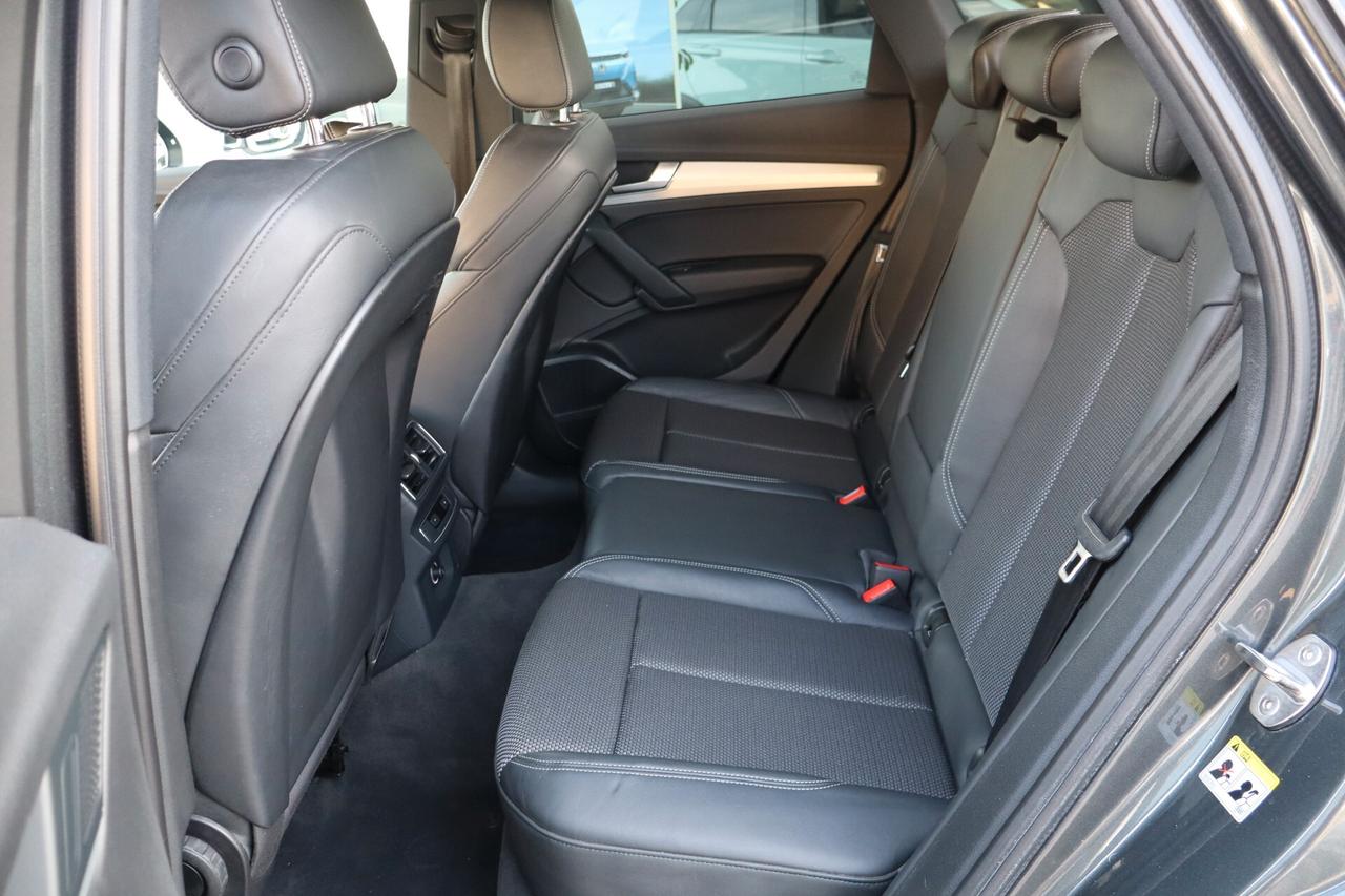 Audi Q5 2.0 TFSI quattro S tronic Business Sport