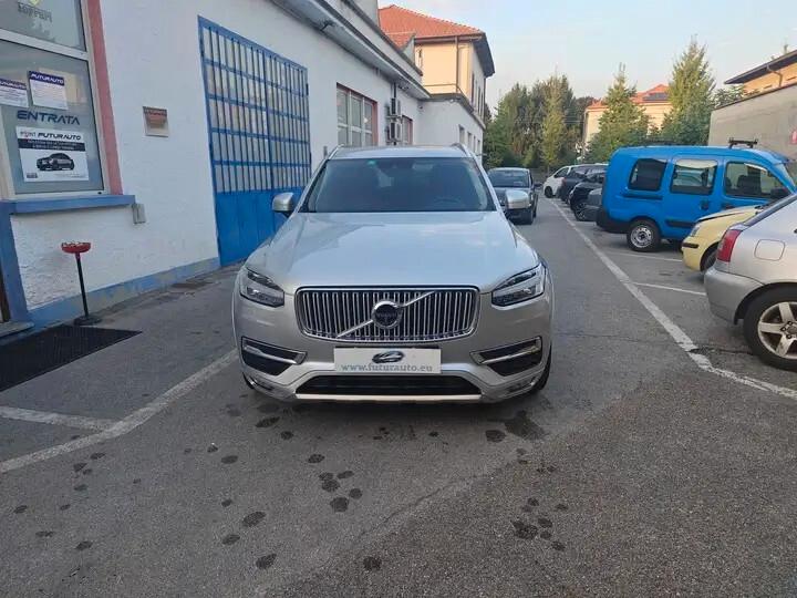Volvo XC 90 XC90 D5 AWD Geartronic Inscription