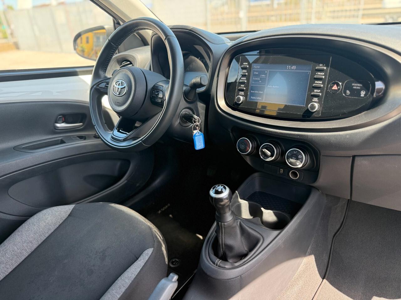 Toyota Aygo X 1.0 Active 72cv