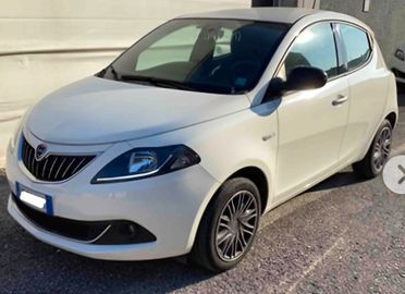 Lancia Ypsilon 1.2 69 CV 5 porte GPL Ecochic Gold