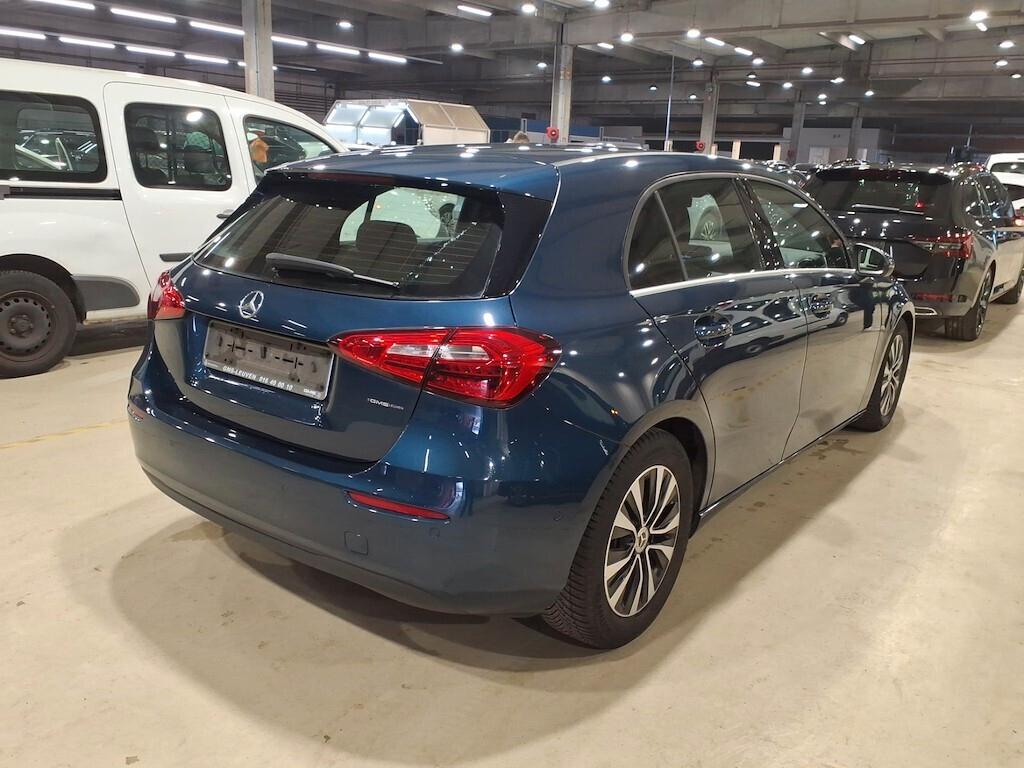 MERCEDES-BENZ A 160D 95CV 6M. BUSINESS SOLUTION ( NAVI PREMIUM - CRUISE - PELLE - PARK ASSIST )