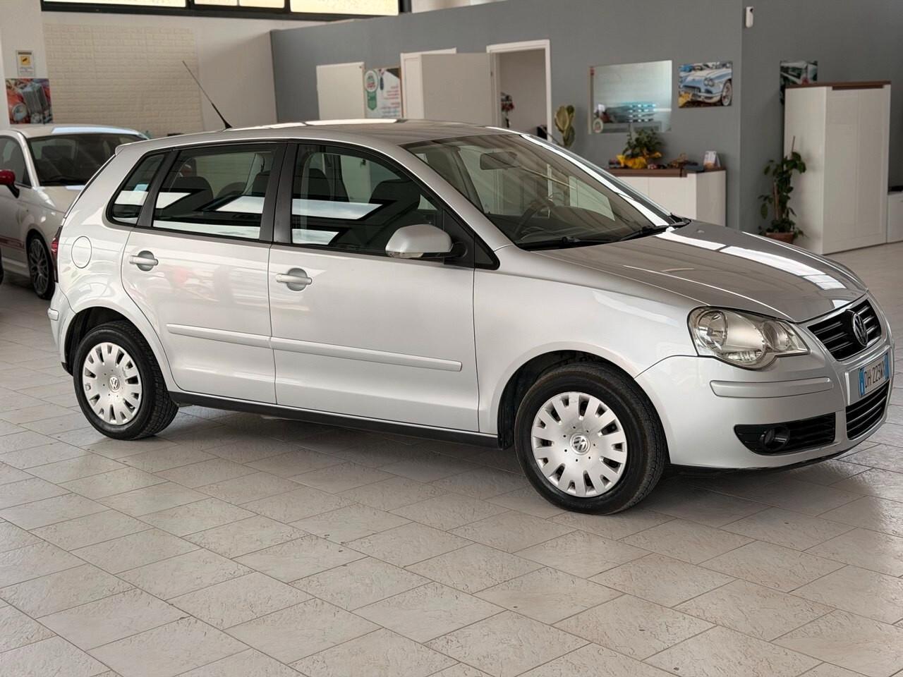 Volkswagen Polo 1.2/60CV 5p. Trendline