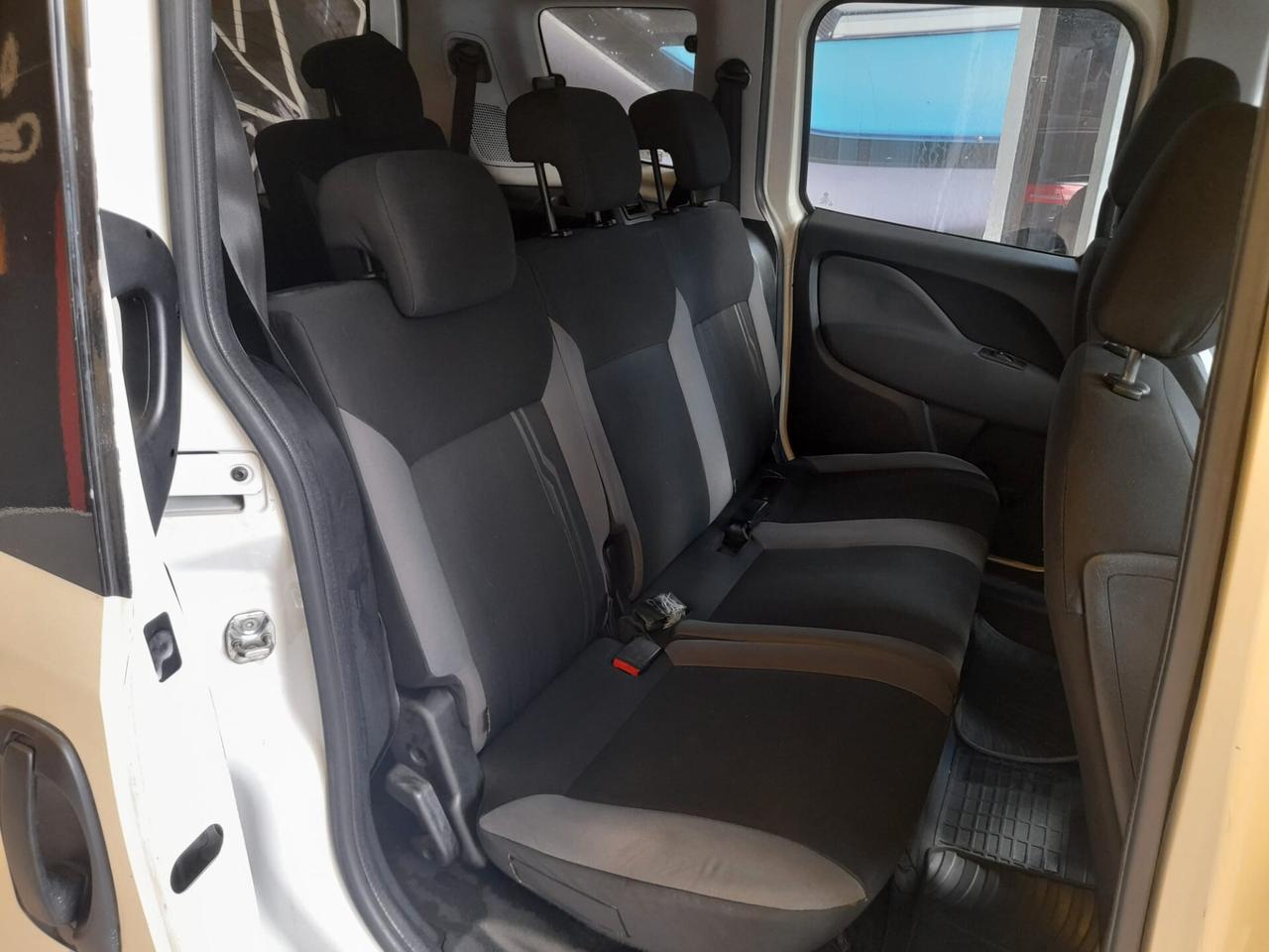 Fiat Doblo 1.6cc diesel 12 mesi garanzia-2017